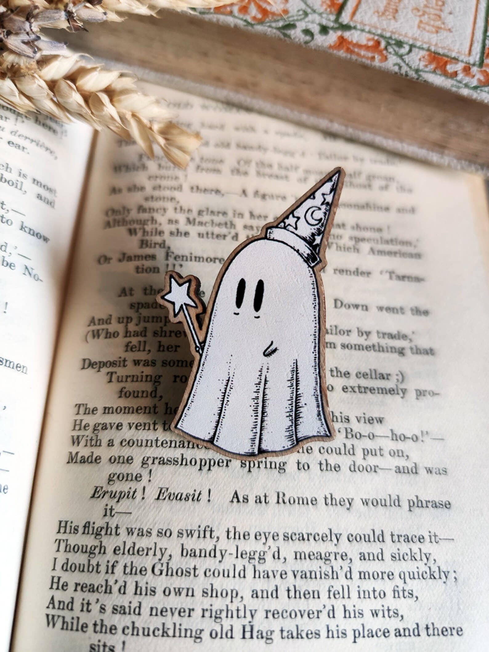 find-your-favorite-wizard-ghost-wooden-pin-badge-cheap_1.jpg